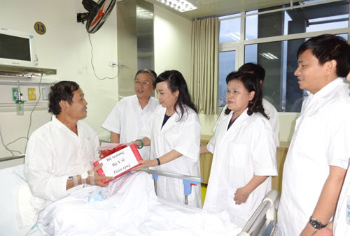 Vietnam will equip a helicopter to transport donated organs